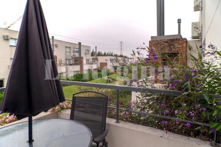 Departamento en venta en Sendero_image