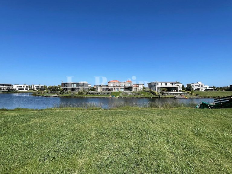Terreno en venta en Marinas_image