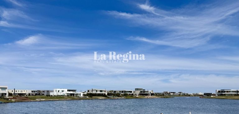 Casa en Costas. Puertos del Lago_image