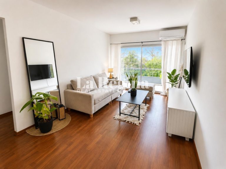 Departamento en Olivos_image